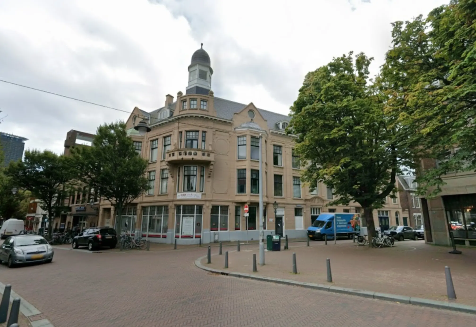 Den Haag - stationsweg